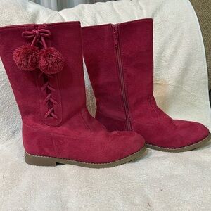 Gymboree young girls size 4 suede like boots. Deep pink color. Gently worn